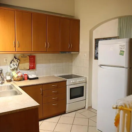 Family-friendly & Roof Garden @ Koukaki Apartment *